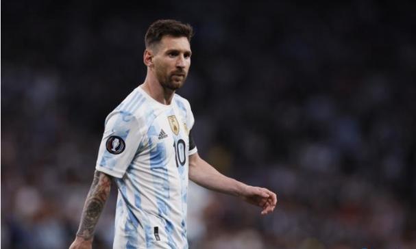 哈登领衔快船轻取太阳，伦纳德全面发挥成关键支持